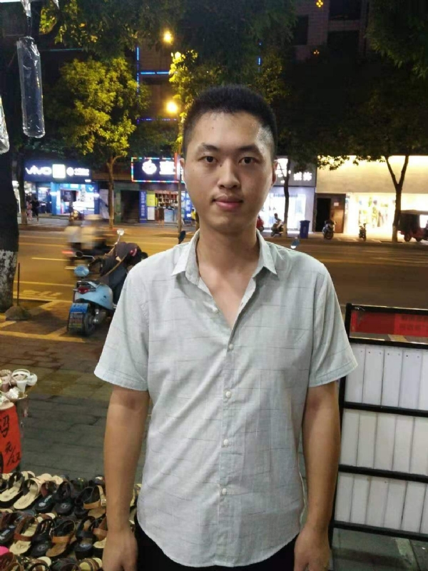 单身的雄鹰的第一张照片--龙岩蓝颜知己交友网