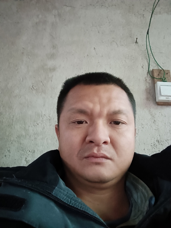 兰成龙的第二张照片--龙岩蓝颜知己交友网